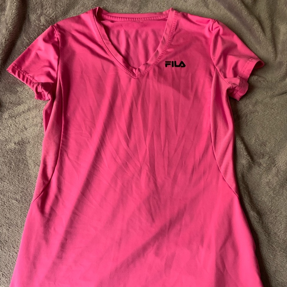 Fila workout shirt